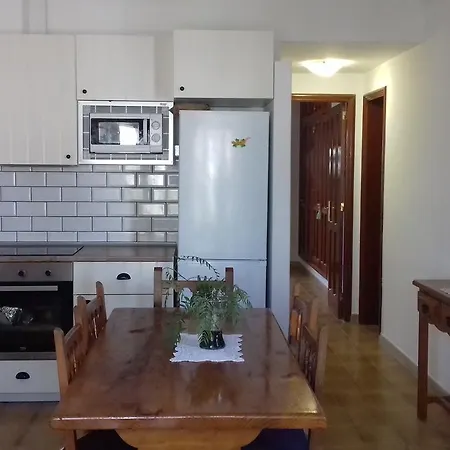 Bastian Nauplius Costa Teguise